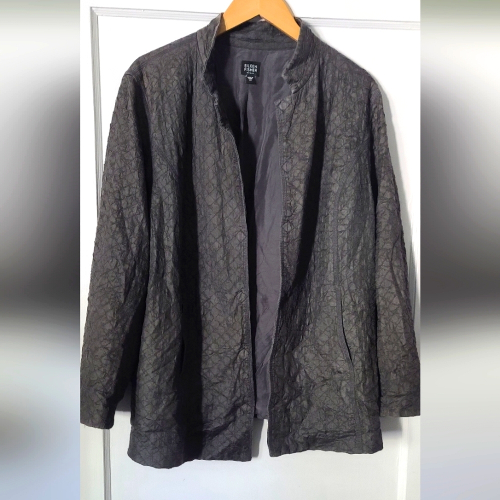 Eileen Fisher- Silk- Gray Textured-Mandrin Collar Jacket- Size 1x